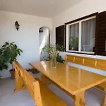 Topo חוואר