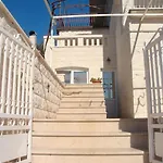 Topo 3* חוואר